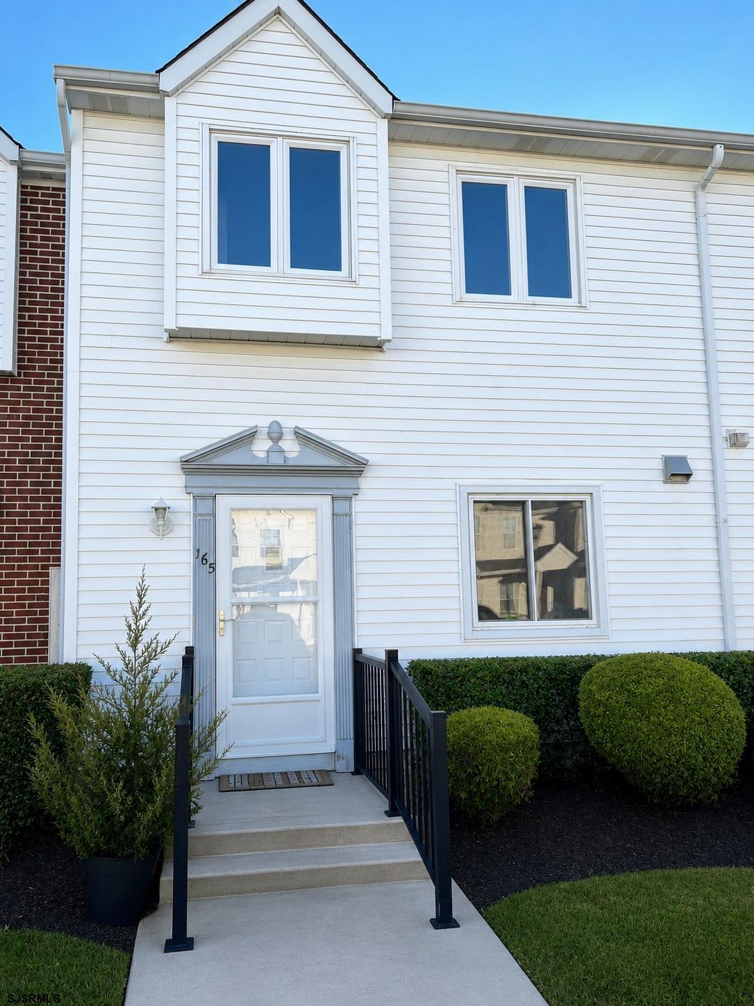 Photo 1 of 11 — 165 Yorktown, Hammonton, NJ 08037
