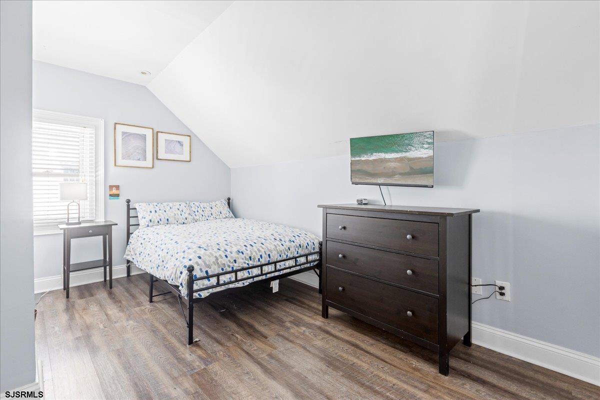 Ventnor, New Jersey 08406, United States, 7 Bedrooms Bedrooms, ,4 BathroomsBathrooms,Residential,Active,135601