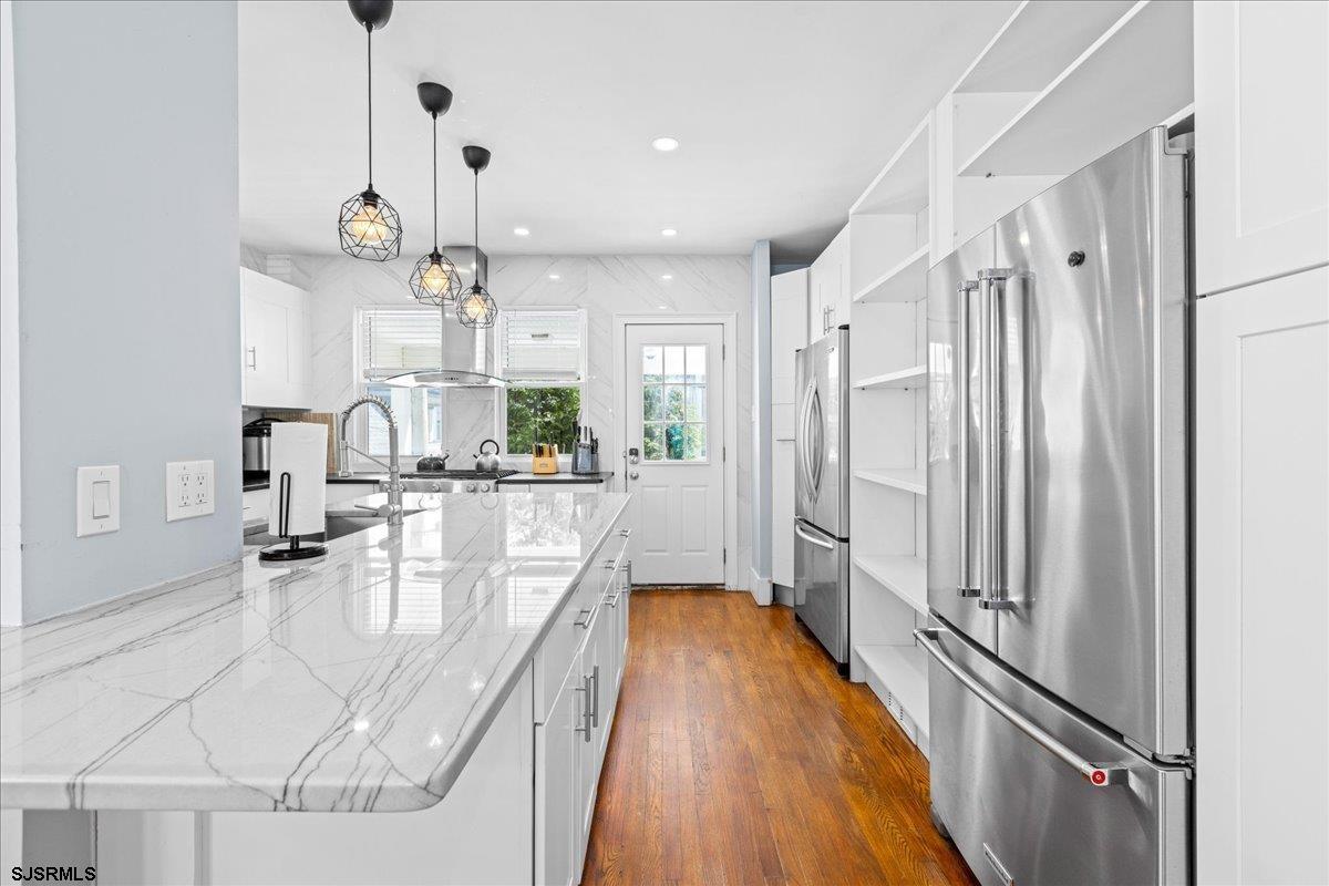 Ventnor, New Jersey 08406, United States, 7 Bedrooms Bedrooms, ,4 BathroomsBathrooms,Residential,Active,135601