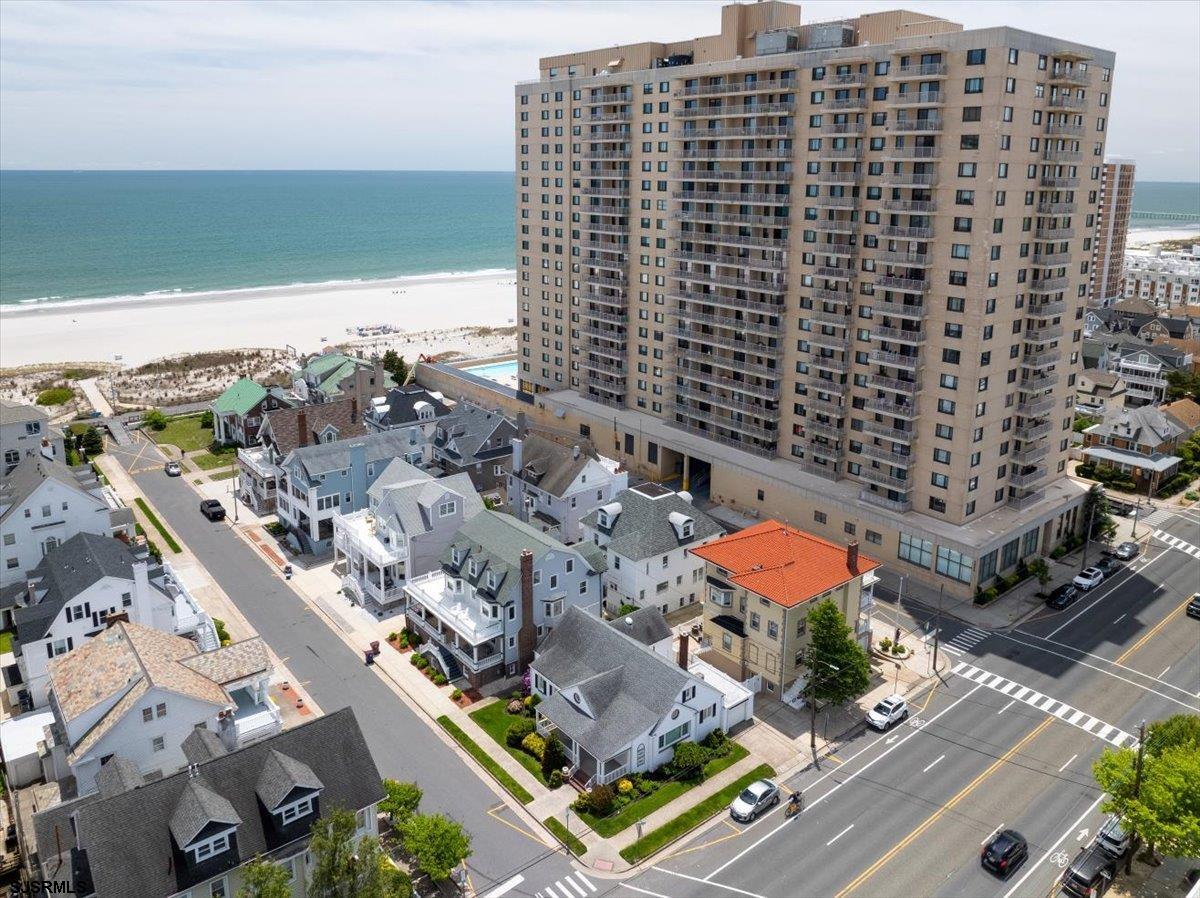 Ventnor, New Jersey 08406, United States, 7 Bedrooms Bedrooms, ,4 BathroomsBathrooms,Residential,Active,135601