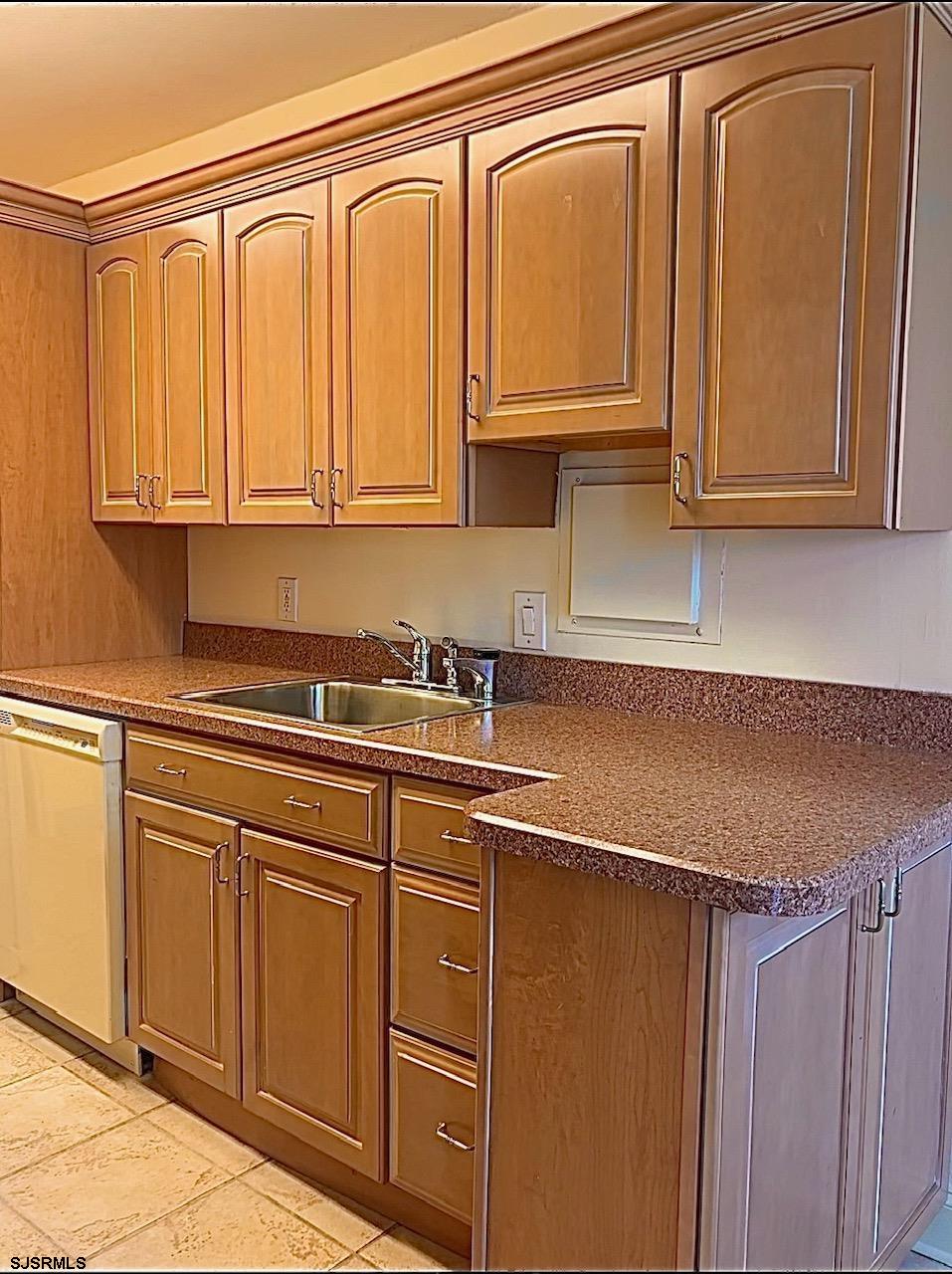 Atlantic City, New Jersey 08401, United States, 1 Bedroom Bedrooms, ,1 BathroomBathrooms,Residential,Active,251016