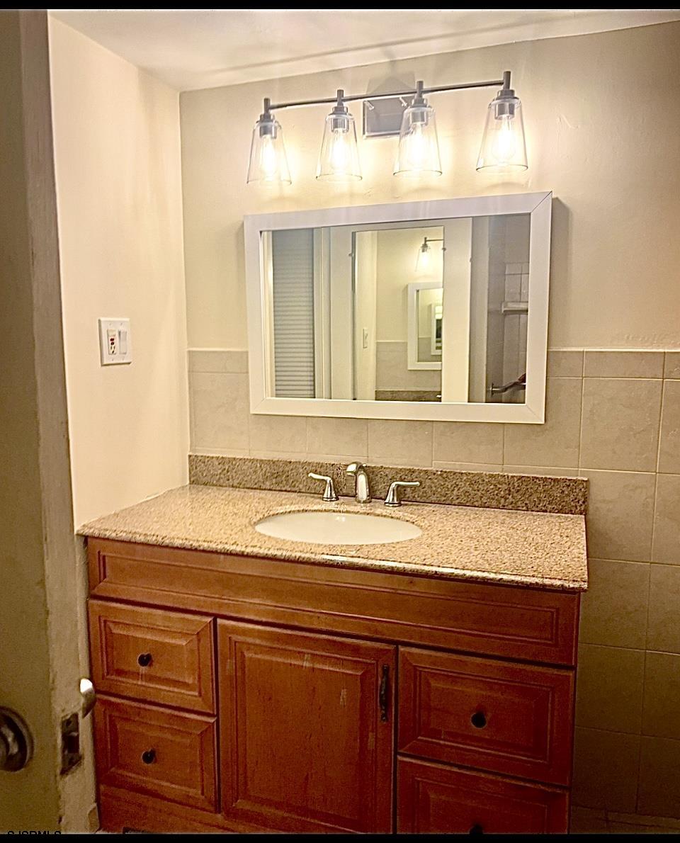 Atlantic City, New Jersey 08401, United States, 1 Bedroom Bedrooms, ,1 BathroomBathrooms,Residential,Active,251016