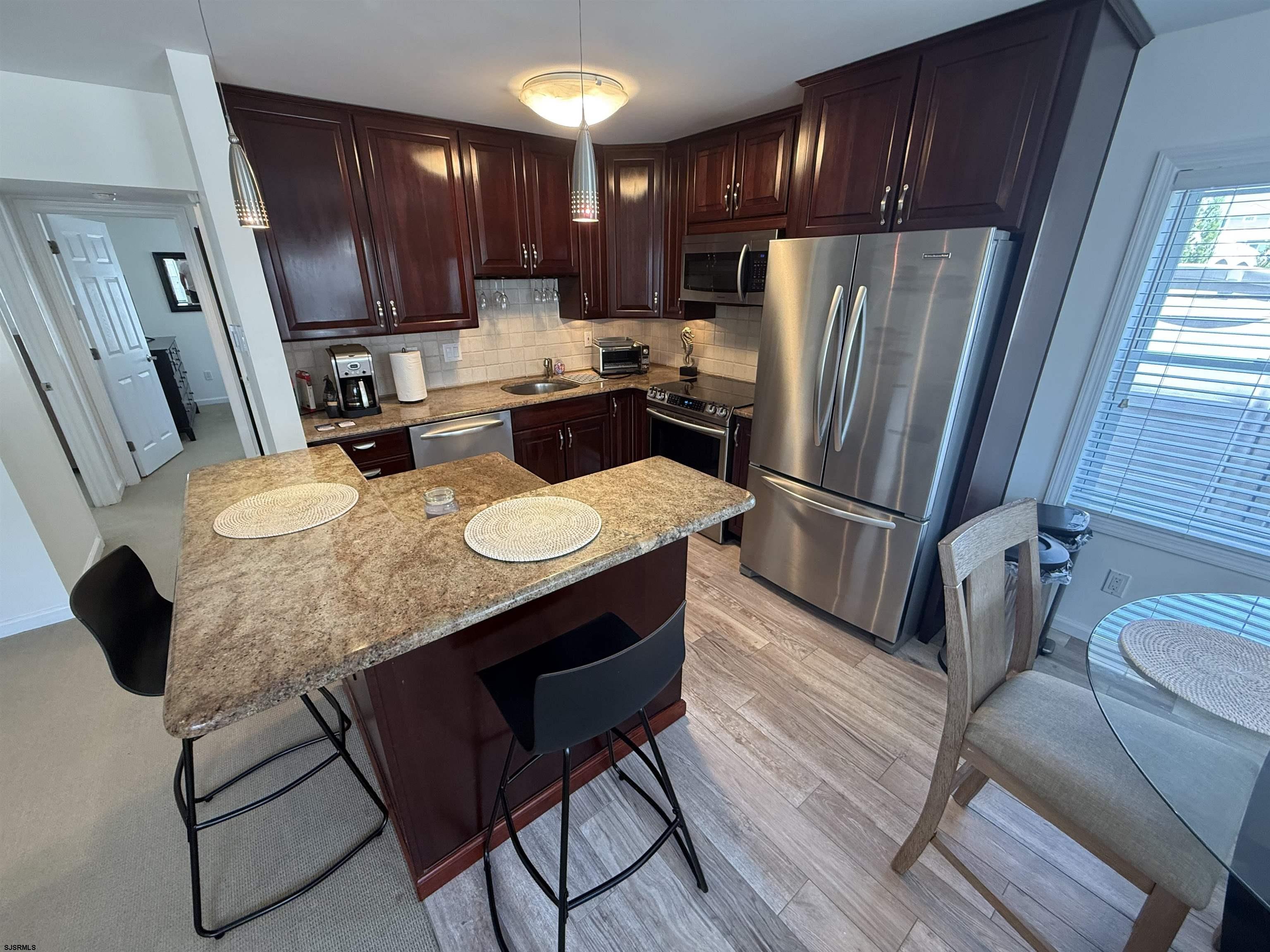 Margate, New Jersey 08402, United States, 2 Bedrooms Bedrooms, ,1 BathroomBathrooms,Residential,Active,233523