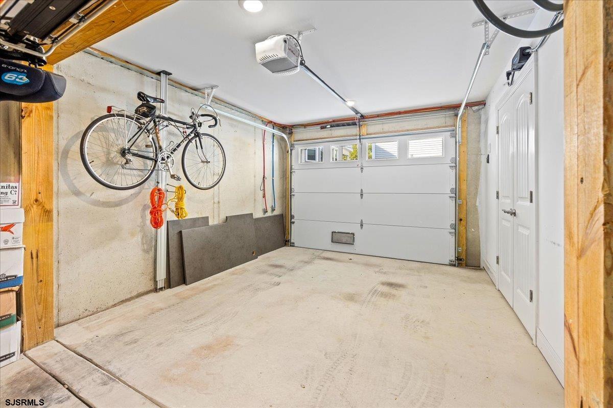 Ventnor, New Jersey 08406, United States, 4 Bedrooms Bedrooms, ,4 BathroomsBathrooms,Residential,Active,177239