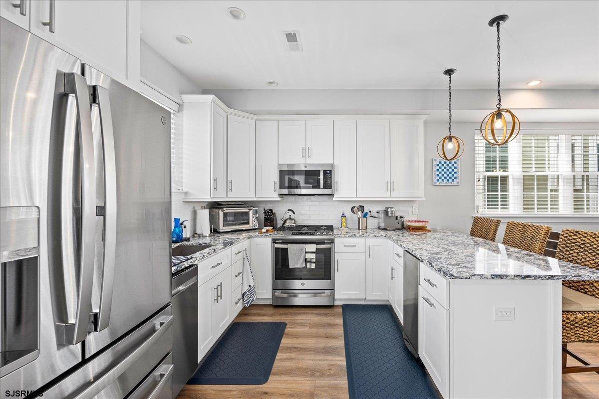 Ventnor, New Jersey 08406, United States, 4 Bedrooms Bedrooms, ,4 BathroomsBathrooms,Residential,Active,177239