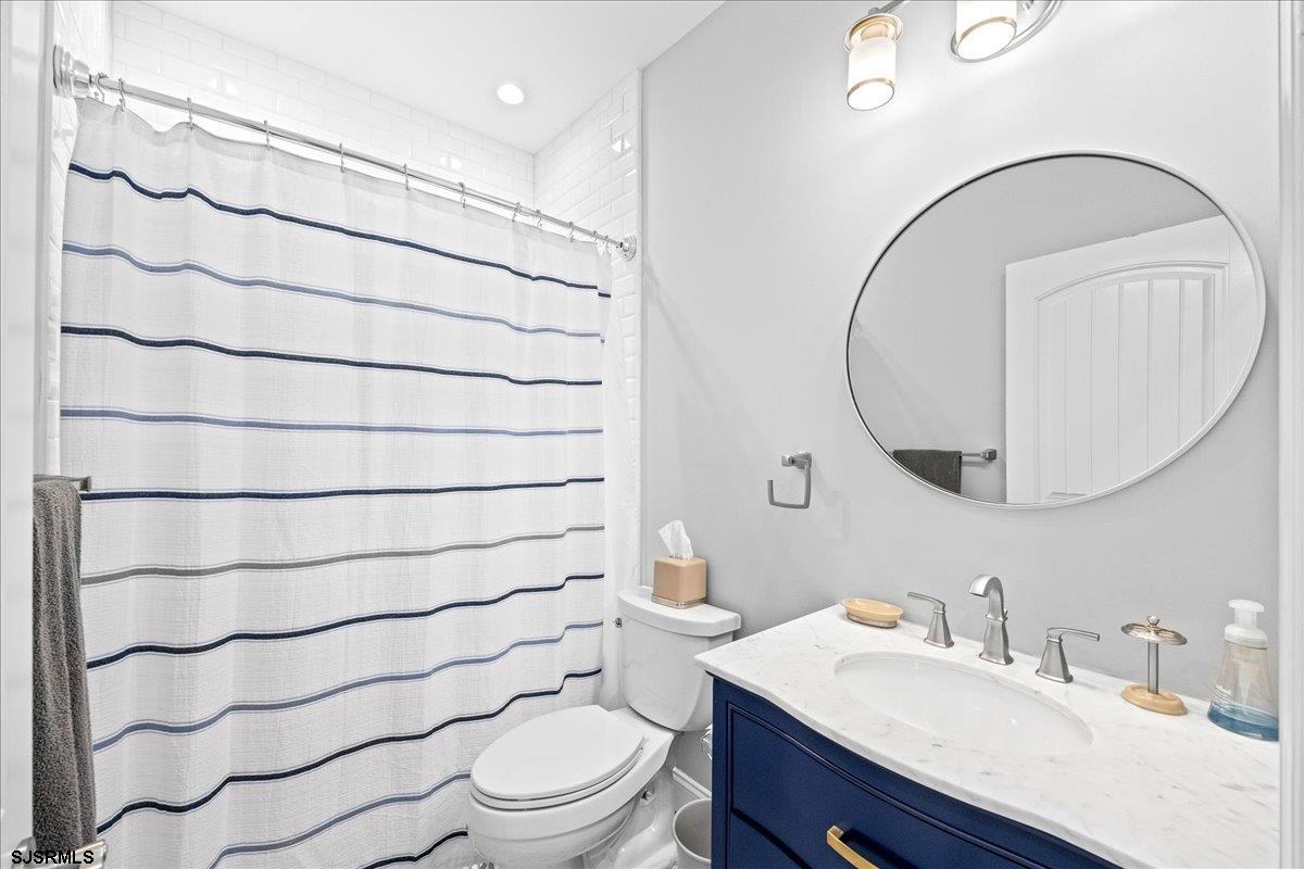 Ventnor, New Jersey 08406, United States, 4 Bedrooms Bedrooms, ,4 BathroomsBathrooms,Residential,Active,177239