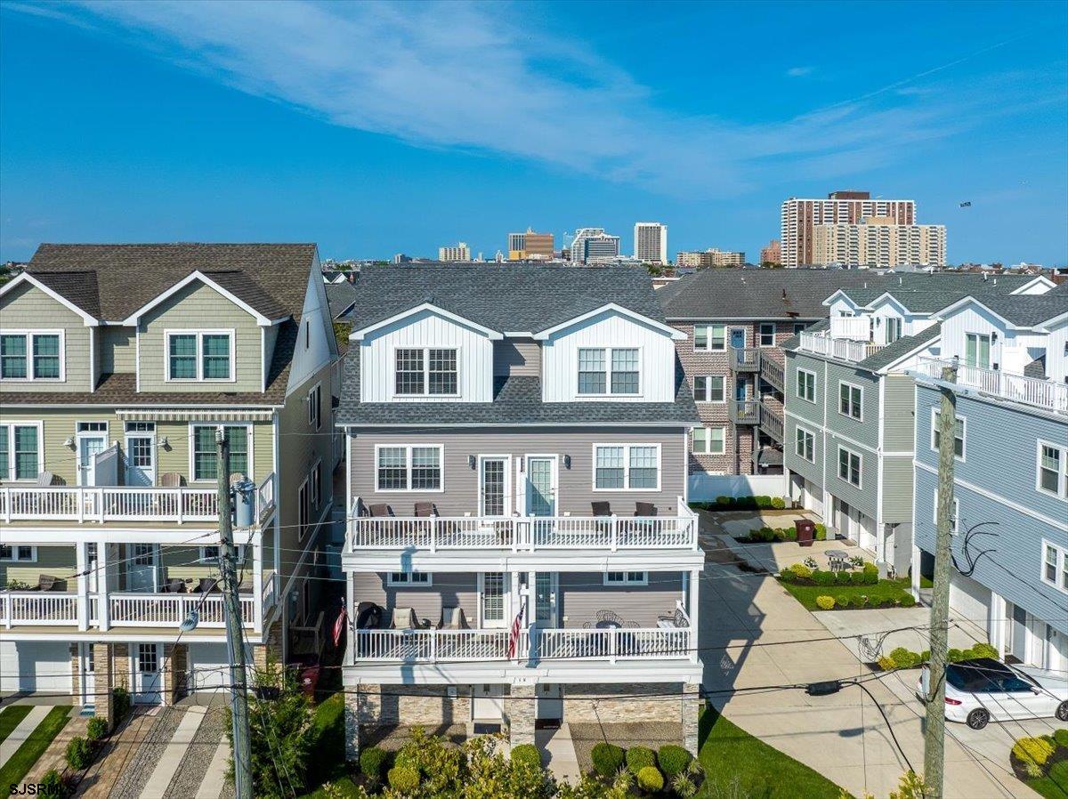 Ventnor, New Jersey 08406, United States, 4 Bedrooms Bedrooms, ,4 BathroomsBathrooms,Residential,Active,177239