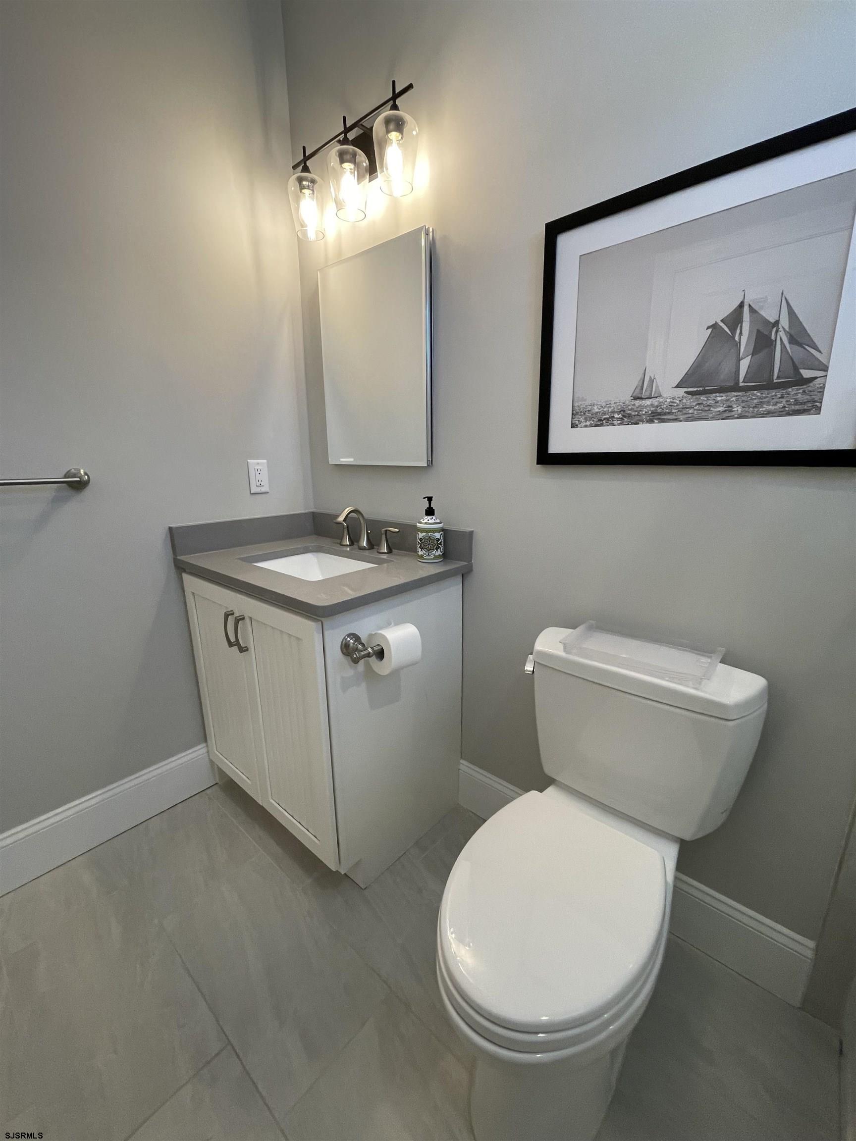 Margate, New Jersey 08402, United States, 5 Bedrooms Bedrooms, ,5 BathroomsBathrooms,Residential,Active,33181