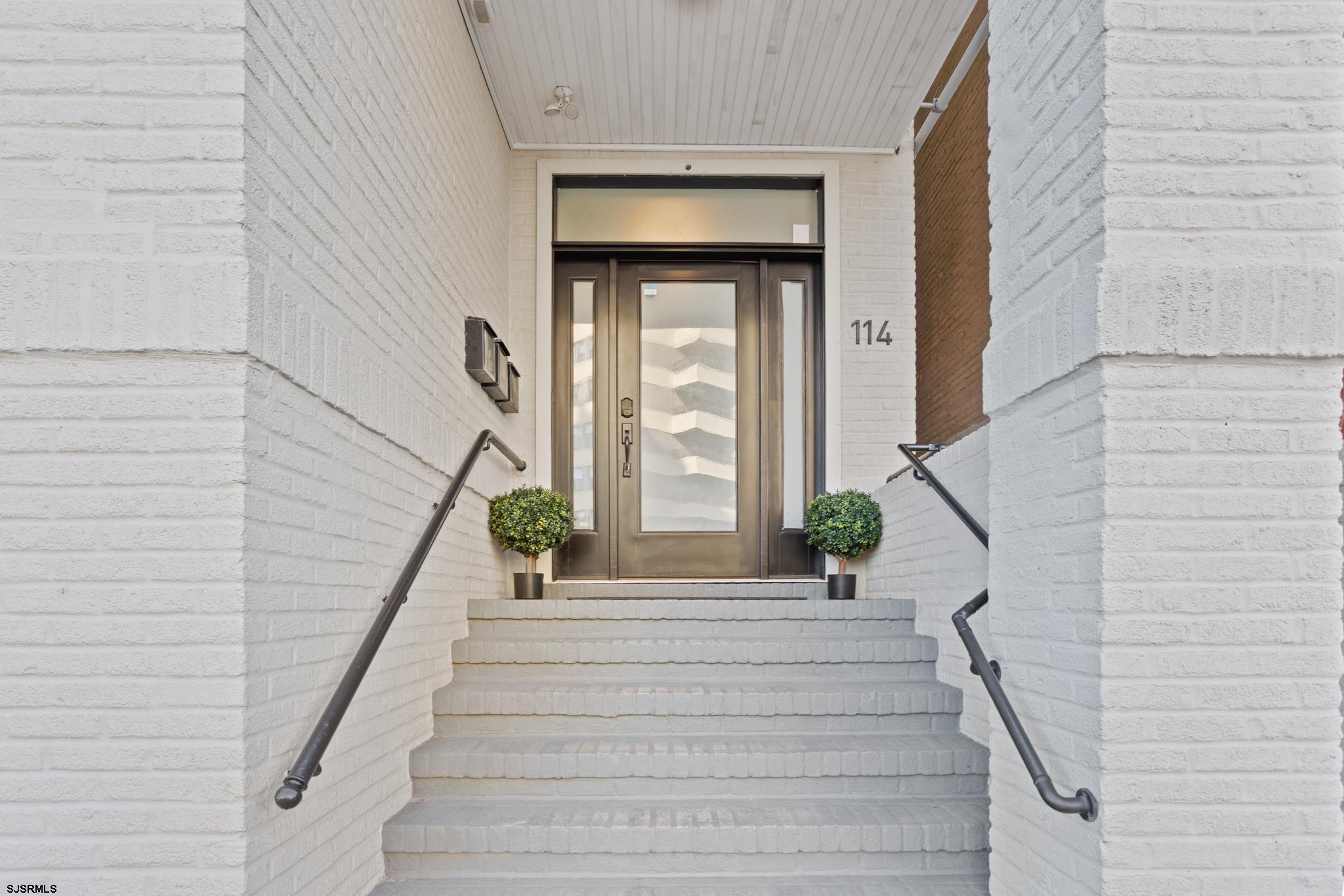 Atlantic City, New Jersey 08401, United States, 12 Bedrooms Bedrooms, ,6 BathroomsBathrooms,Residential,Active,158174