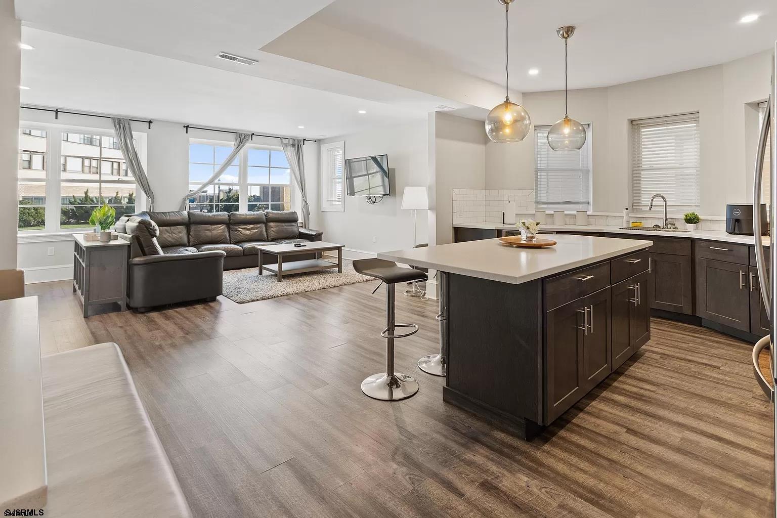 Atlantic City, New Jersey 08401, United States, 12 Bedrooms Bedrooms, ,6 BathroomsBathrooms,Residential,Active,158174