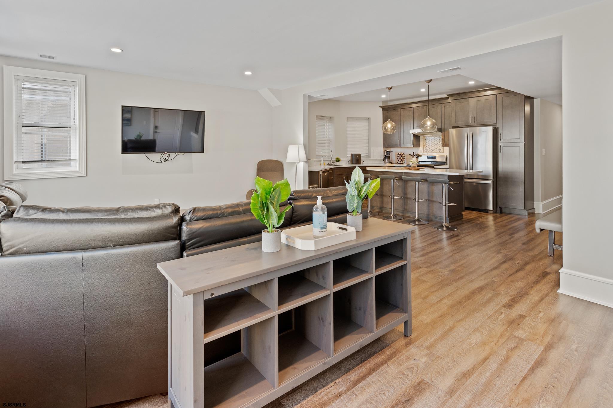 Atlantic City, New Jersey 08401, United States, 12 Bedrooms Bedrooms, ,6 BathroomsBathrooms,Residential,Active,158174