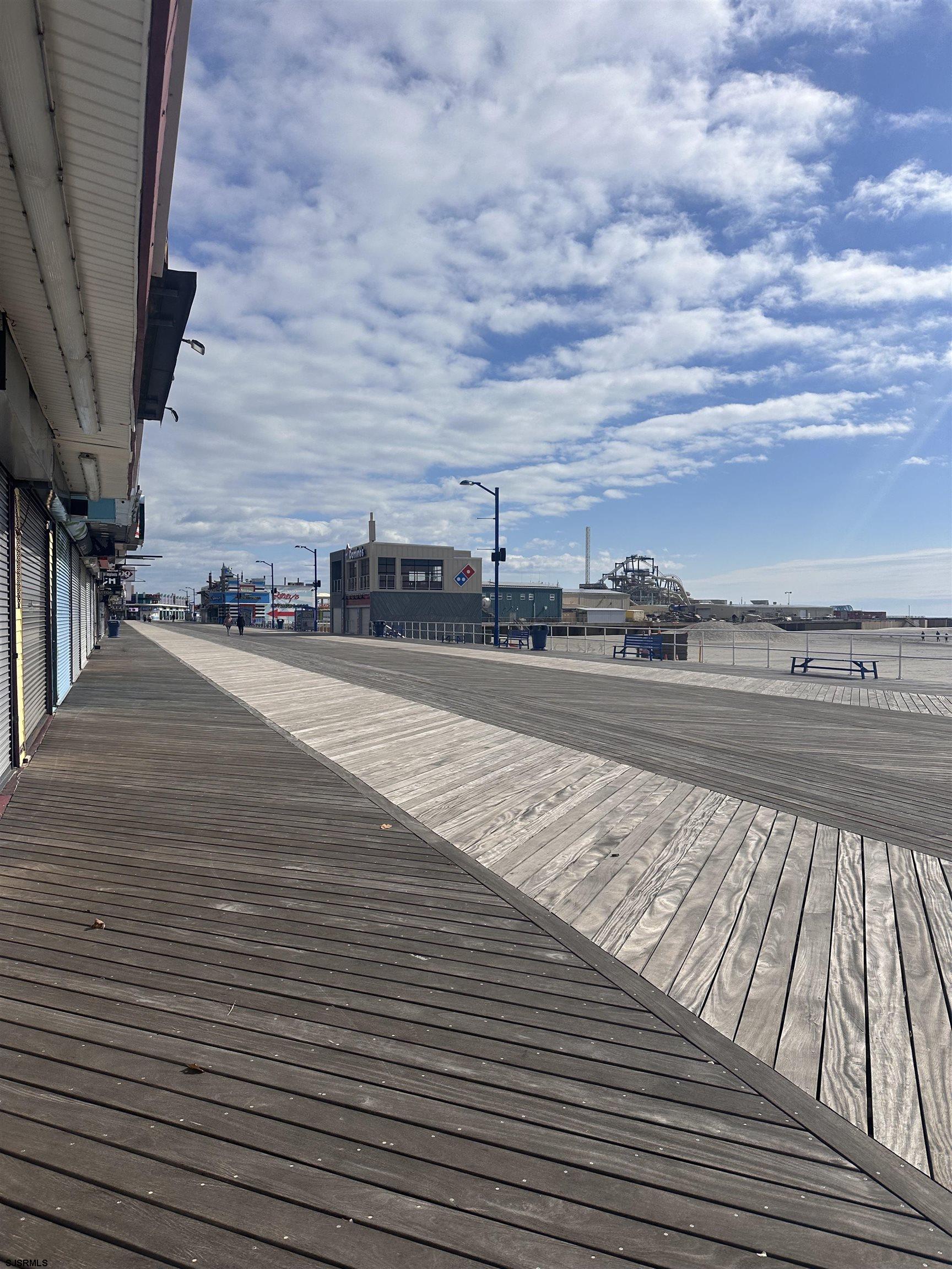 2910 Boardwalk