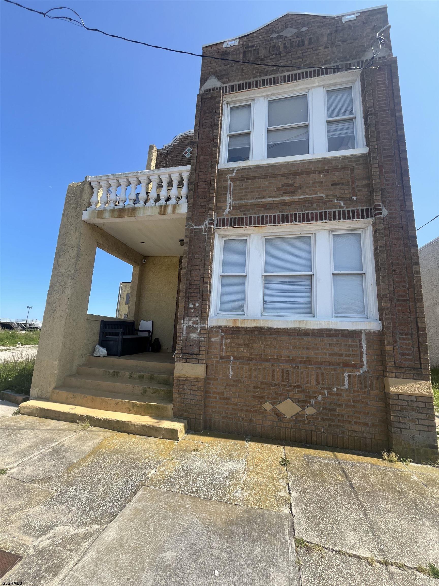 Atlantic City, New Jersey 08401, United States, 3 Bedrooms Bedrooms, ,1 BathroomBathrooms,Residential,Active,144540