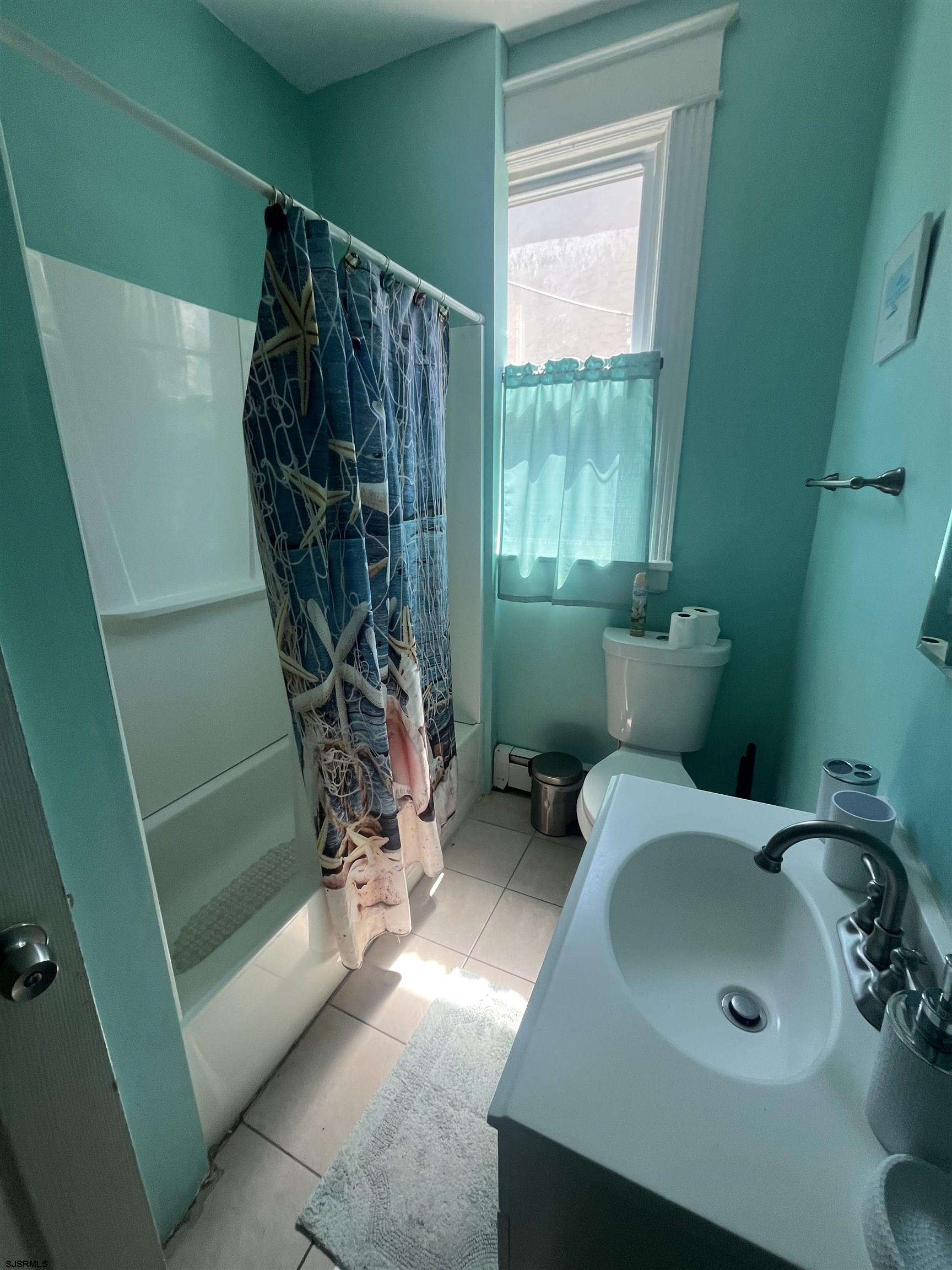 Atlantic City, New Jersey 08401, United States, 3 Bedrooms Bedrooms, ,1 BathroomBathrooms,Residential,Active,144540