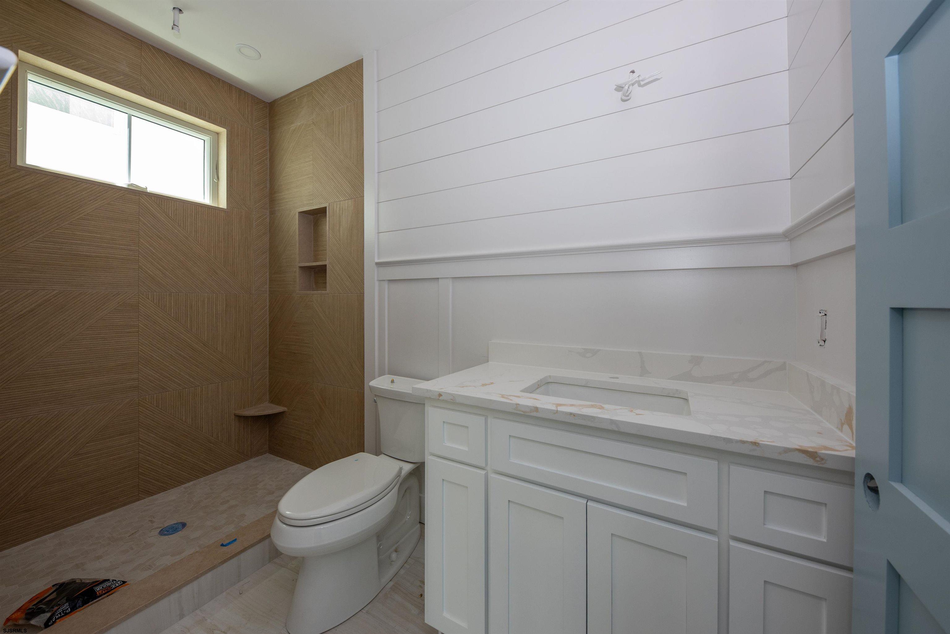 Ocean City, New Jersey 08226, United States, 6 Bedrooms Bedrooms, ,7 BathroomsBathrooms,Residential,Active,164368