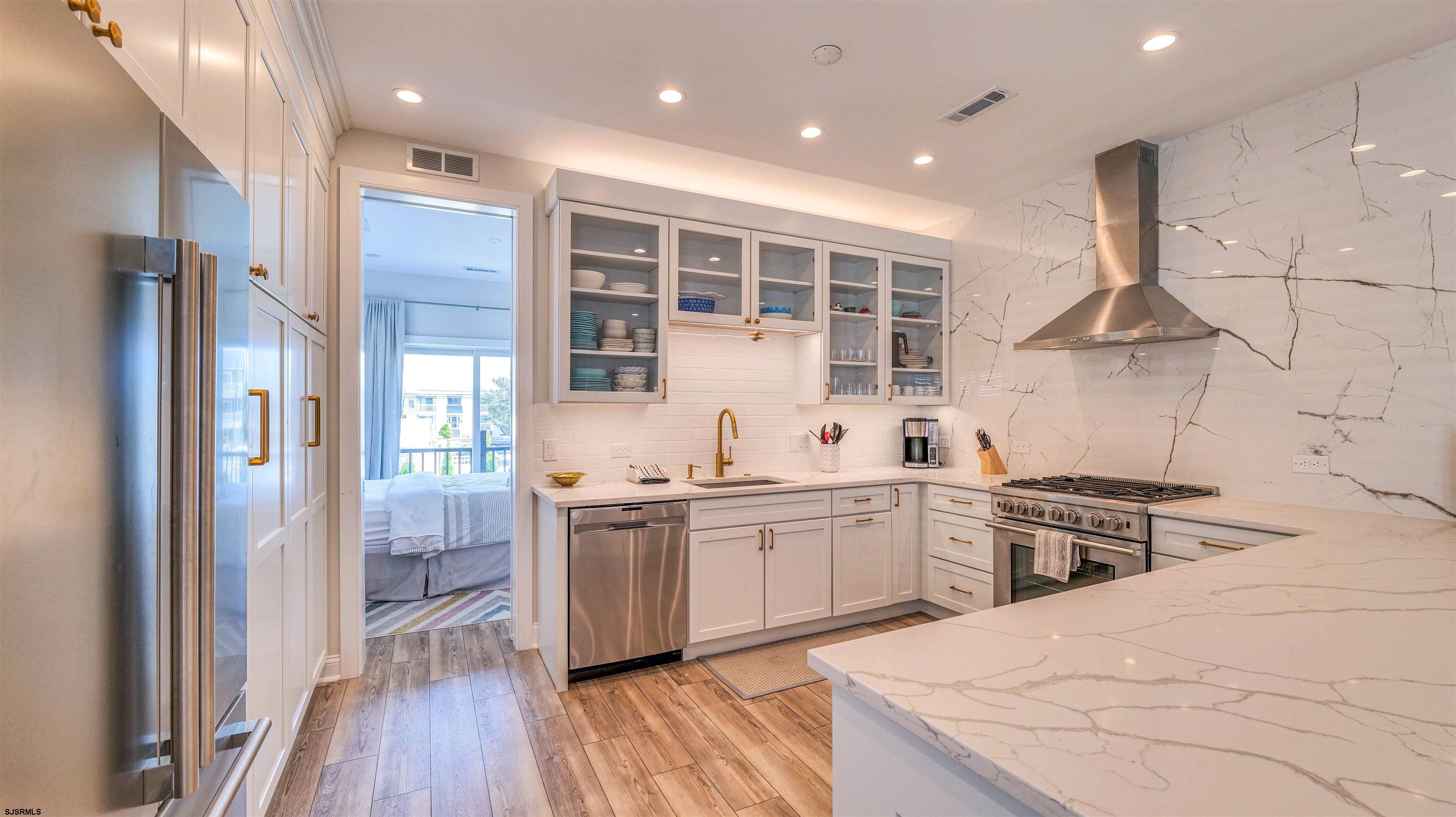 Margate, New Jersey 08402, United States, 4 Bedrooms Bedrooms, ,4 BathroomsBathrooms,Residential,Active,121579