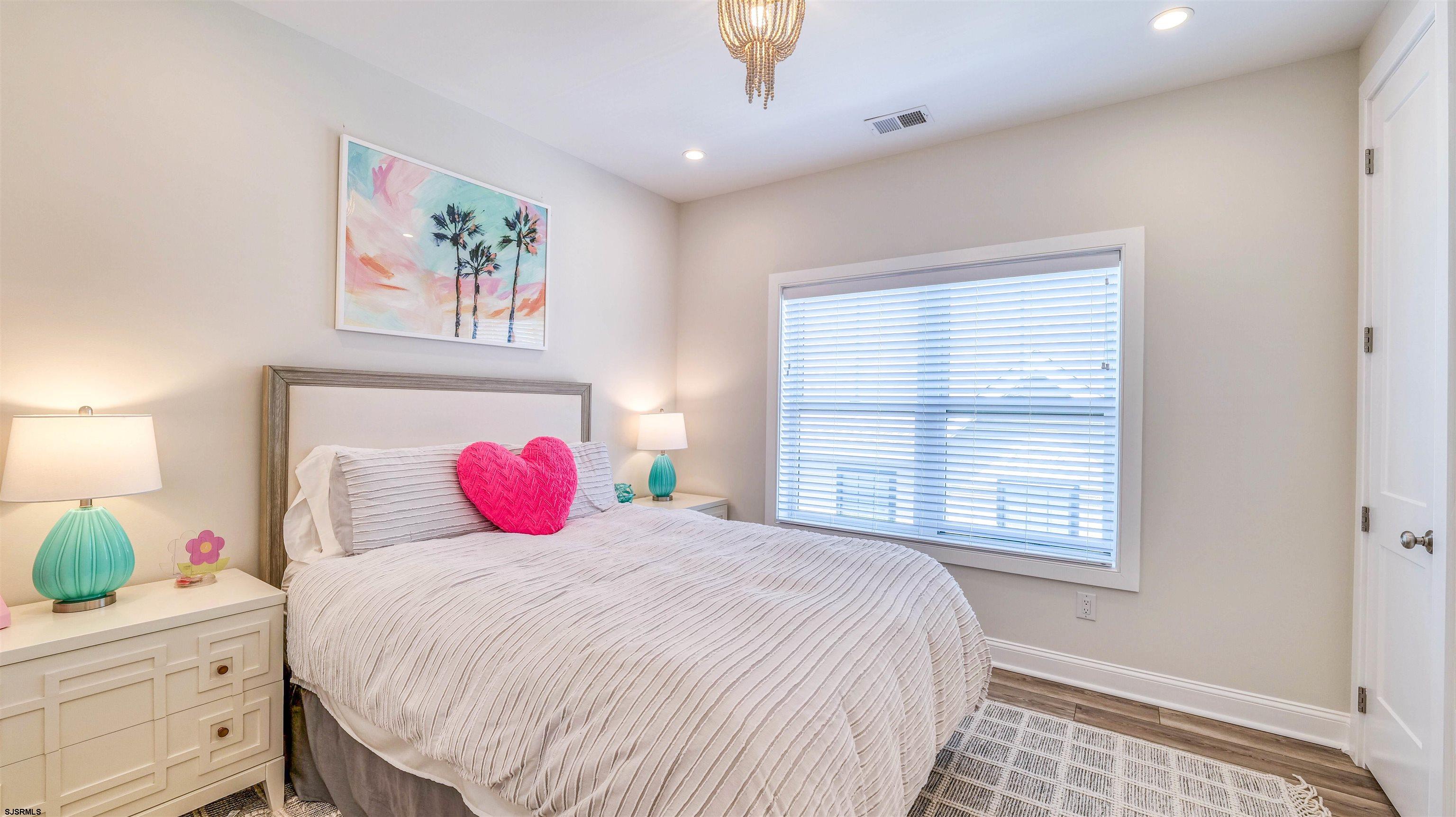 Margate, New Jersey 08402, United States, 4 Bedrooms Bedrooms, ,4 BathroomsBathrooms,Residential,Active,121579