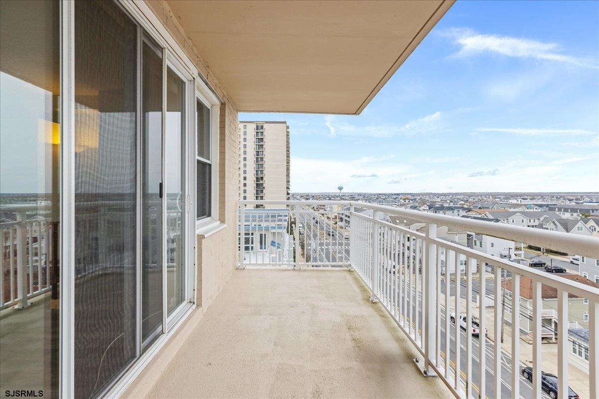 Margate, New Jersey 08402, United States, 2 Bedrooms Bedrooms, ,2 BathroomsBathrooms,Residential,Active,20895