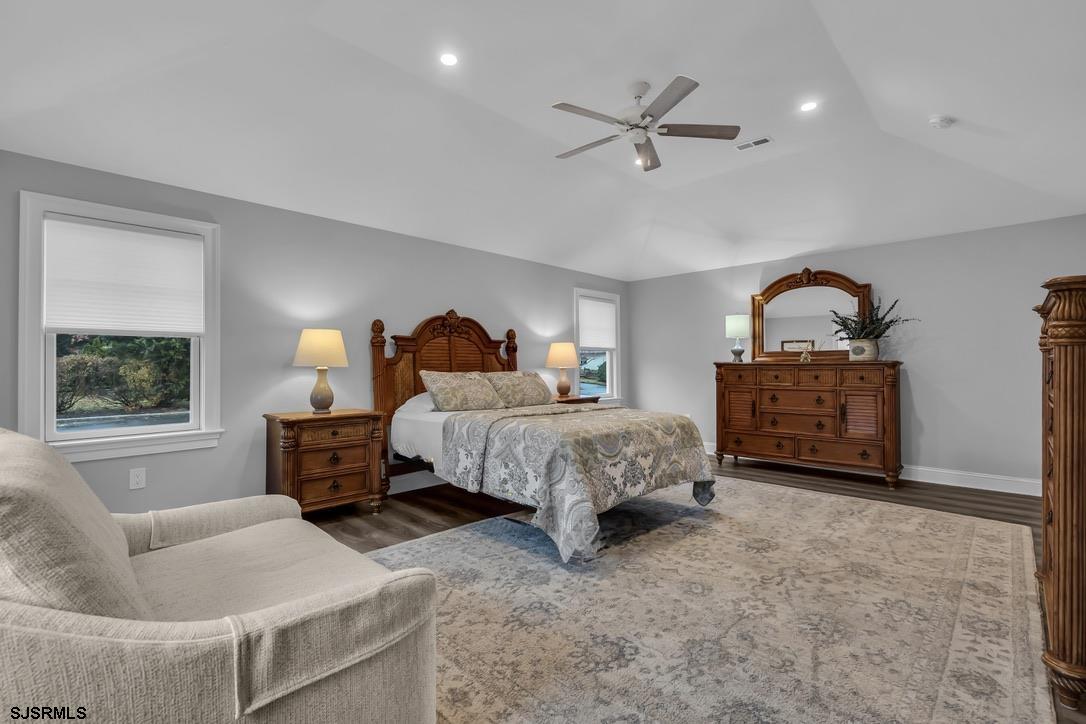 Linwood, New Jersey 08221, United States, 4 Bedrooms Bedrooms, ,3 BathroomsBathrooms,Residential,Active,247427