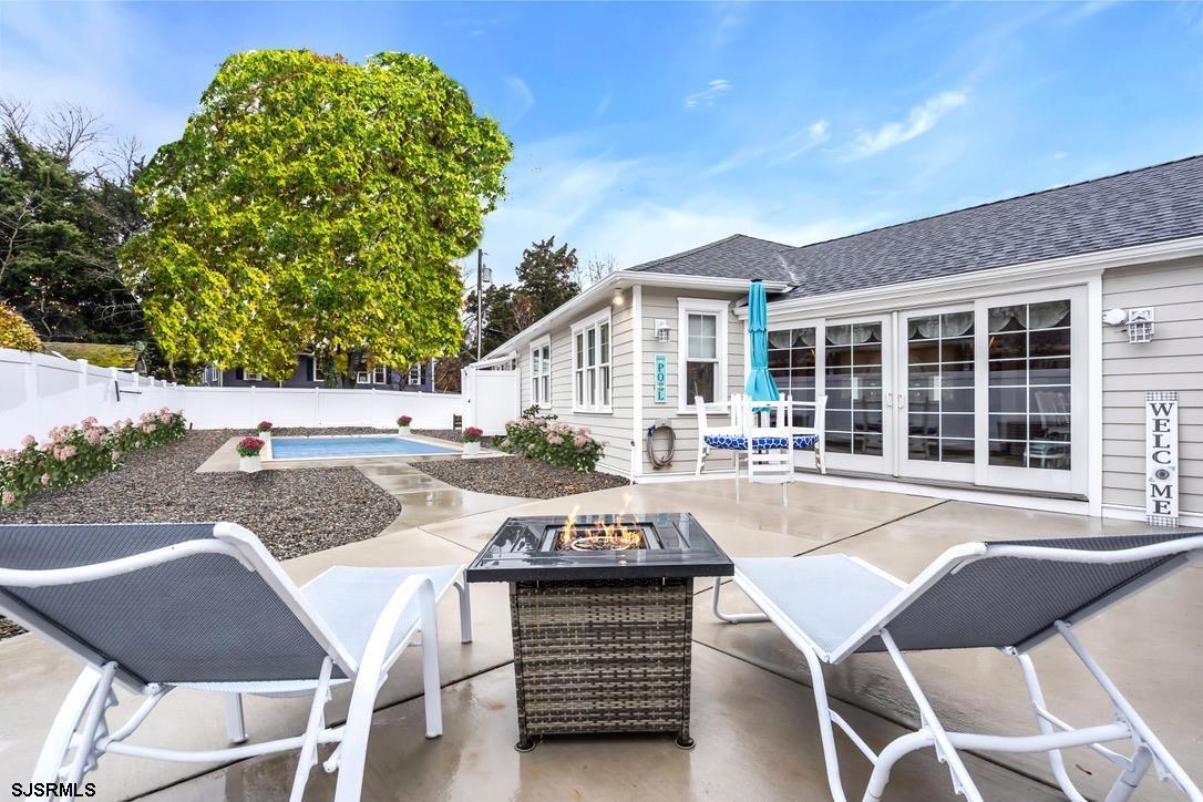 Linwood, New Jersey 08221, United States, 4 Bedrooms Bedrooms, ,3 BathroomsBathrooms,Residential,Active,247427