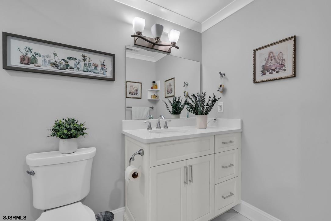 Linwood, New Jersey 08221, United States, 4 Bedrooms Bedrooms, ,3 BathroomsBathrooms,Residential,Active,247427