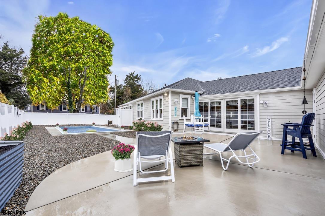 Linwood, New Jersey 08221, United States, 4 Bedrooms Bedrooms, ,3 BathroomsBathrooms,Residential,Active,247427