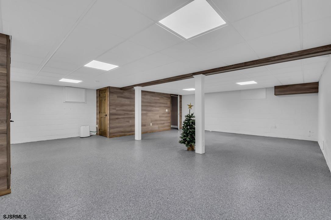 Linwood, New Jersey 08221, United States, 4 Bedrooms Bedrooms, ,3 BathroomsBathrooms,Residential,Active,247427