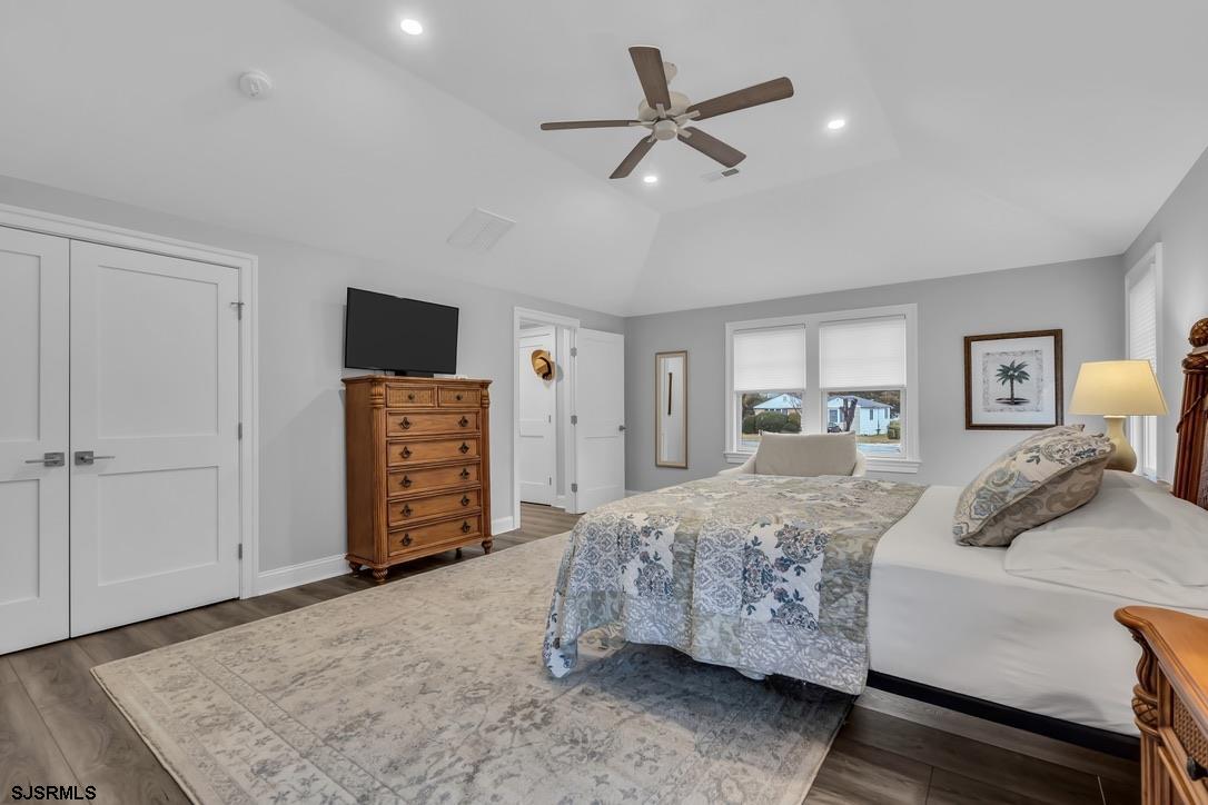 Linwood, New Jersey 08221, United States, 4 Bedrooms Bedrooms, ,3 BathroomsBathrooms,Residential,Active,247427