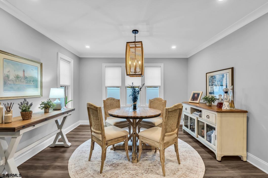 Linwood, New Jersey 08221, United States, 4 Bedrooms Bedrooms, ,3 BathroomsBathrooms,Residential,Active,247427