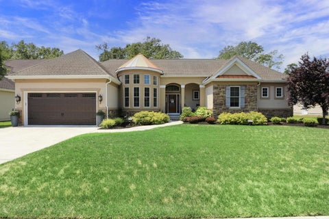 Photo of 57 Pebble Beach DR, Egg Harbor Township, NJ 08234 (MLS # 609919)