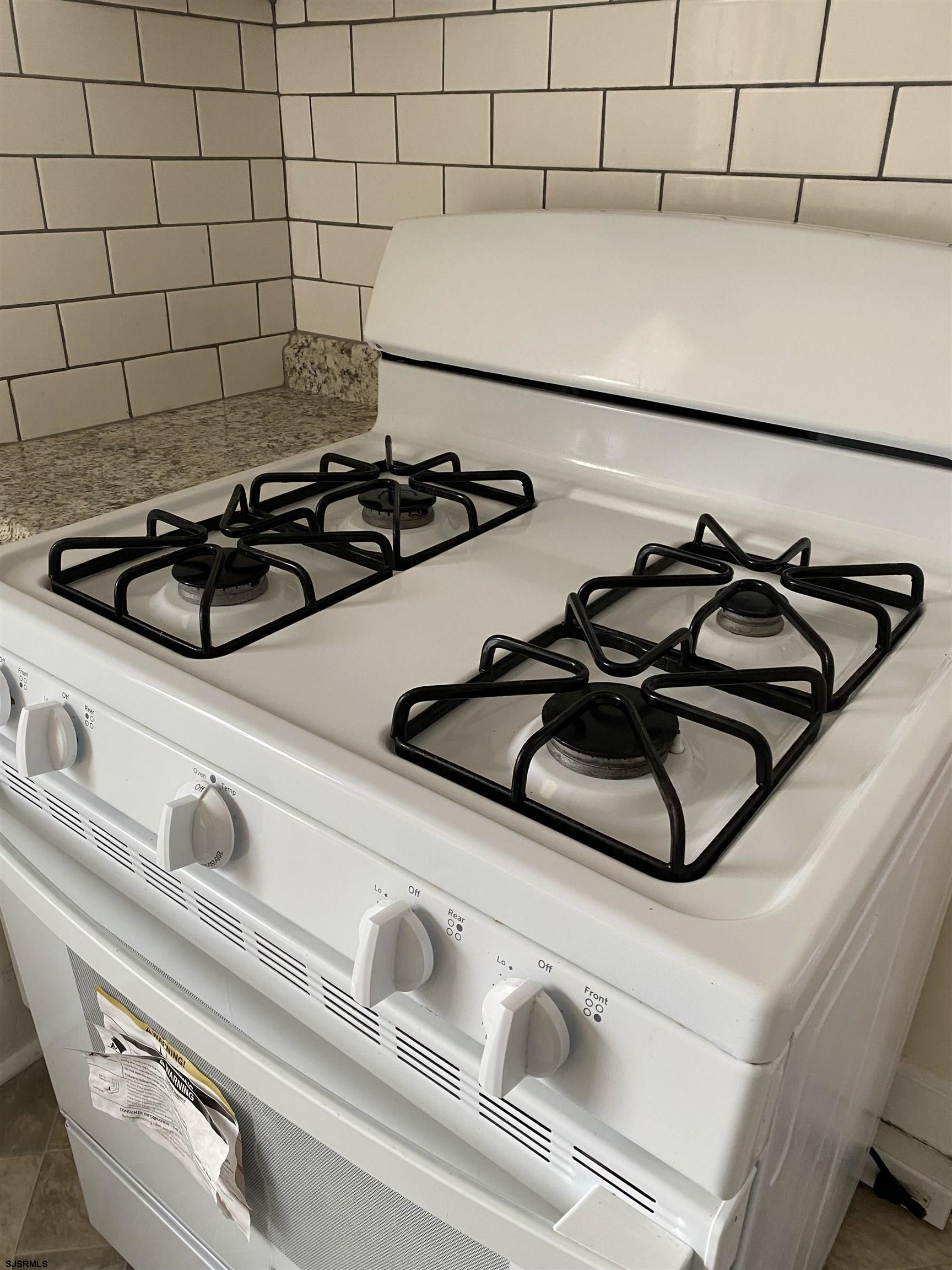 Atlantic City, New Jersey 08401, United States, 2 Bedrooms Bedrooms, ,1 BathroomBathrooms,Residential,Active,81838