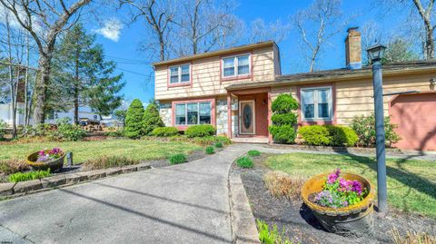 922 Seaside Ave Absecon NJ 08201