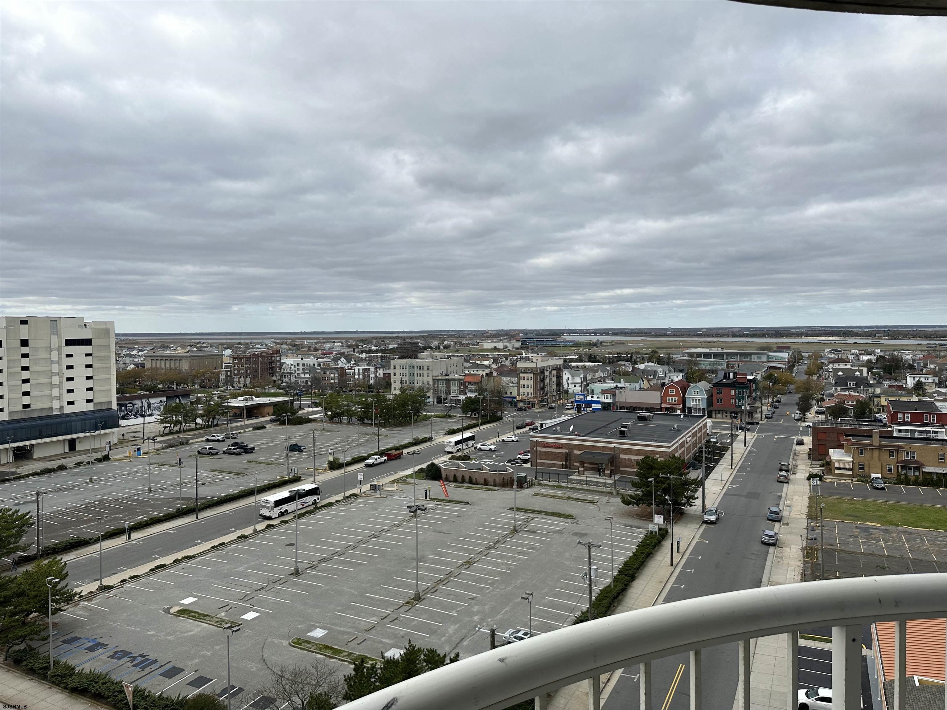 Atlantic City, New Jersey 08401, United States, 2 Bedrooms Bedrooms, ,2 BathroomsBathrooms,Residential,Active,76920