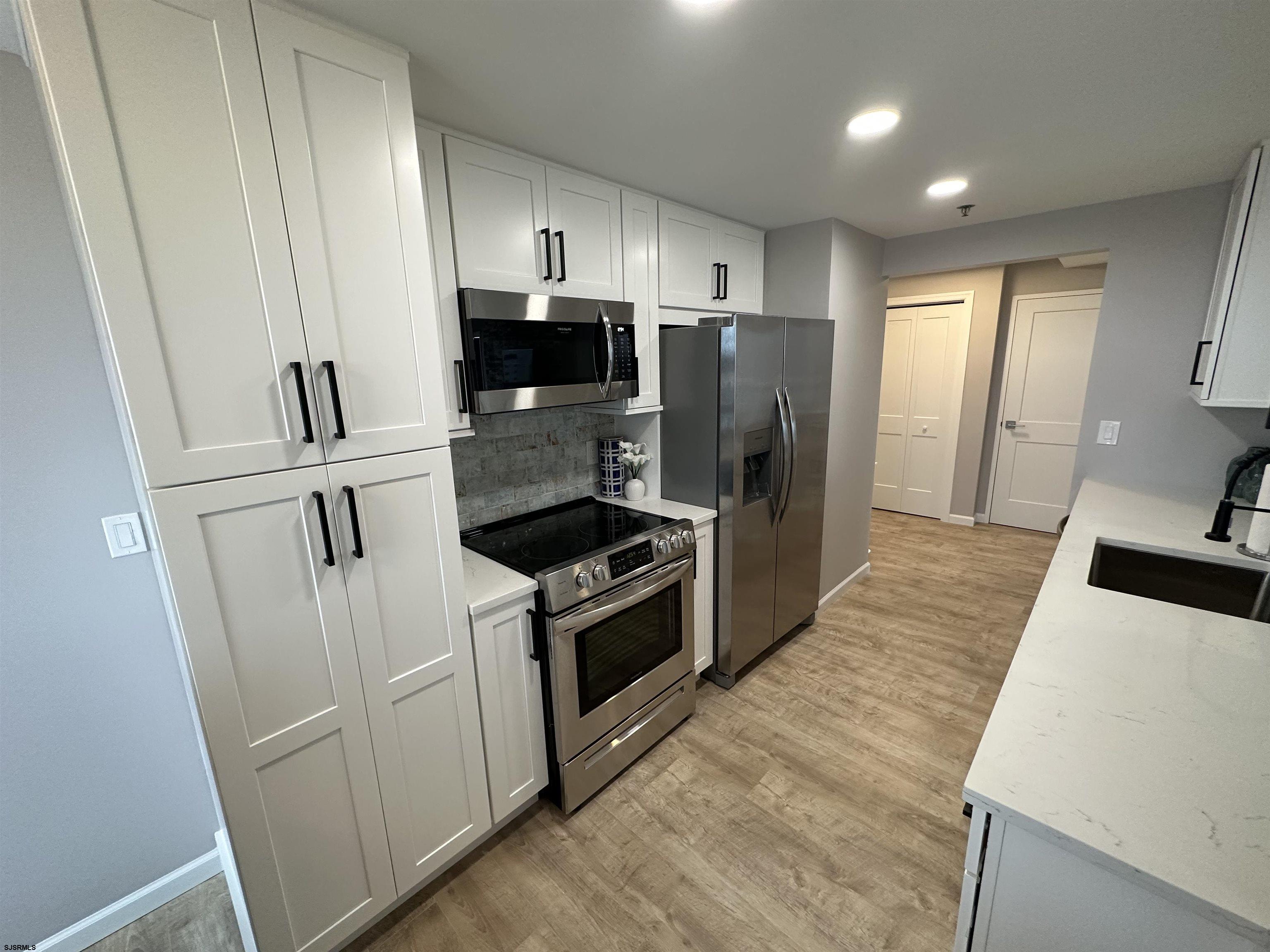 Atlantic City, New Jersey 08401, United States, 2 Bedrooms Bedrooms, ,2 BathroomsBathrooms,Residential,Active,76920