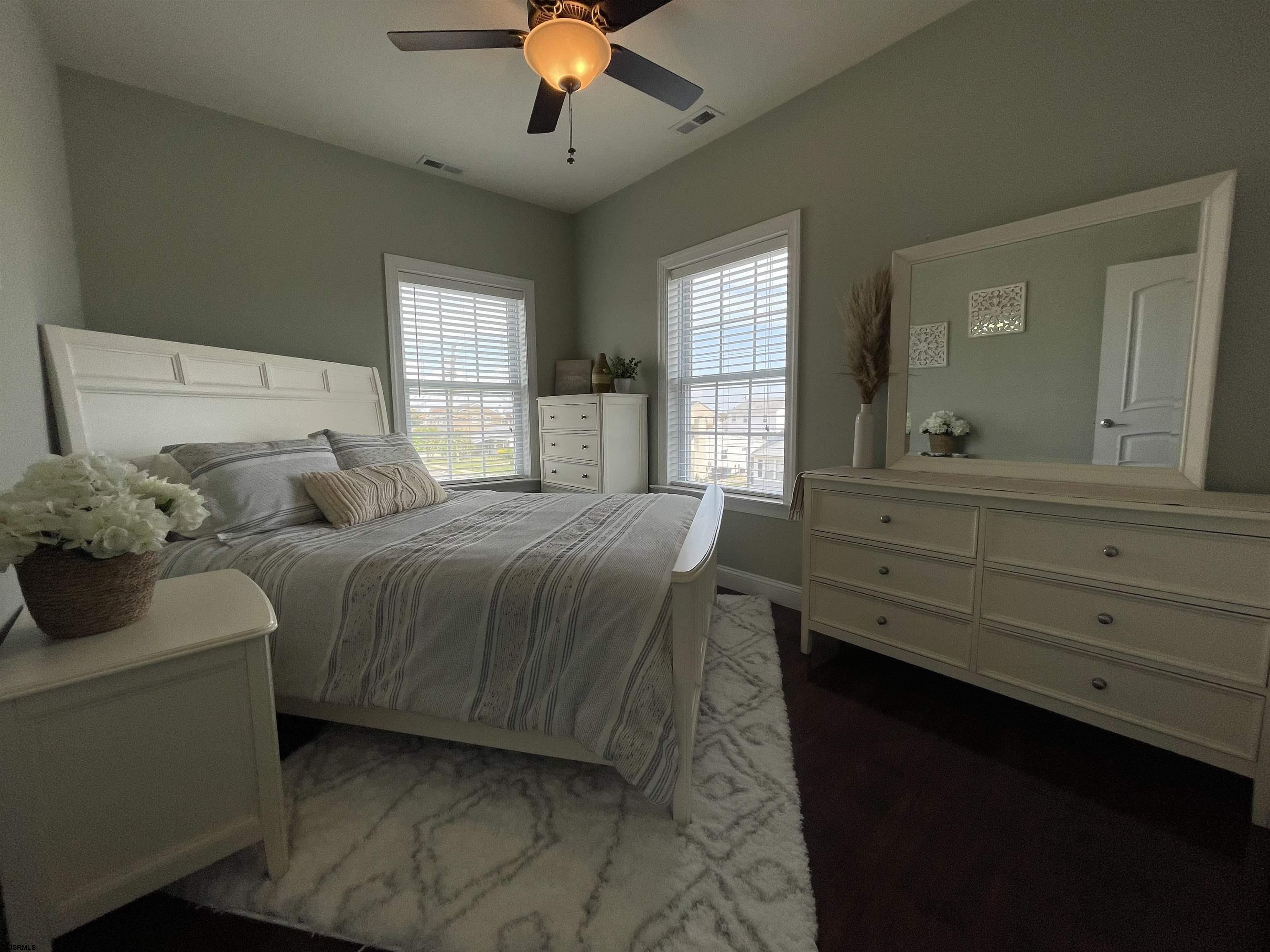 Ventnor, New Jersey 08406, United States, 4 Bedrooms Bedrooms, ,3 BathroomsBathrooms,Residential,Active,19616