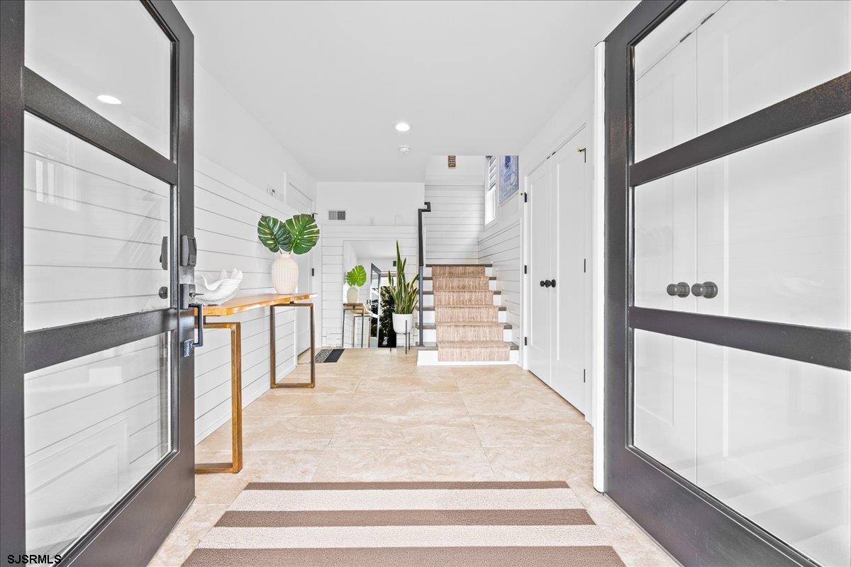 Margate, New Jersey 08402, United States, 6 Bedrooms Bedrooms, ,5 BathroomsBathrooms,Residential,Active,192508