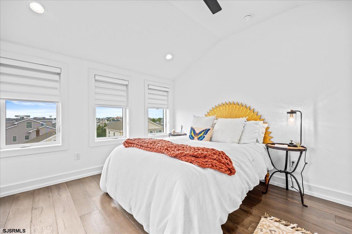 Margate, New Jersey 08402, United States, 6 Bedrooms Bedrooms, ,5 BathroomsBathrooms,Residential,Active,192508