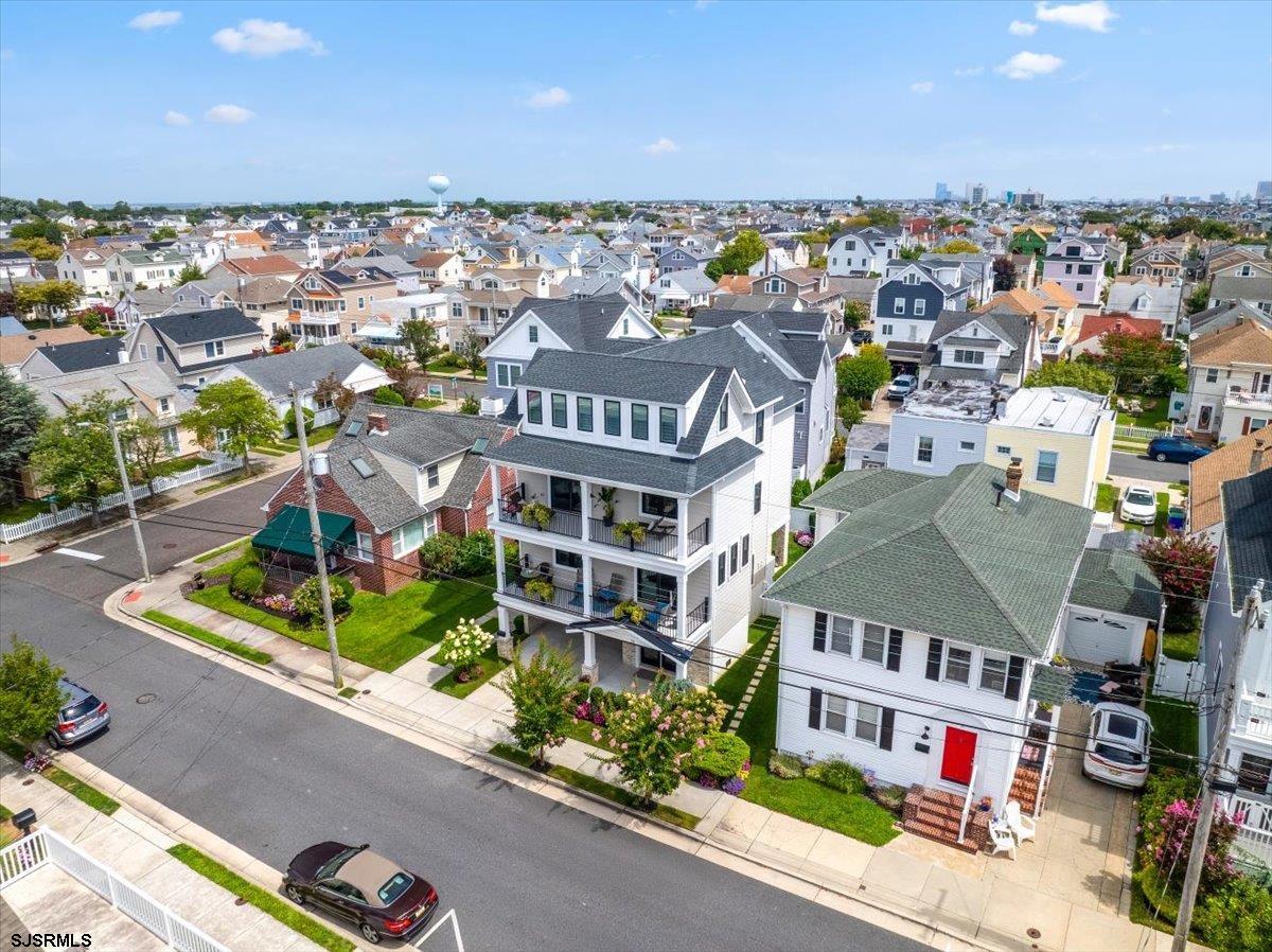 Margate, New Jersey 08402, United States, 6 Bedrooms Bedrooms, ,5 BathroomsBathrooms,Residential,Active,192508