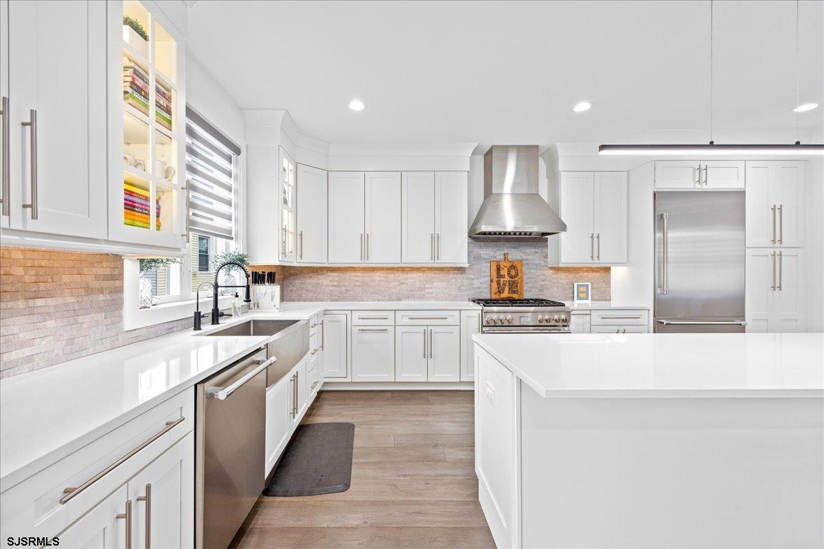 Margate, New Jersey 08402, United States, 6 Bedrooms Bedrooms, ,5 BathroomsBathrooms,Residential,Active,192508