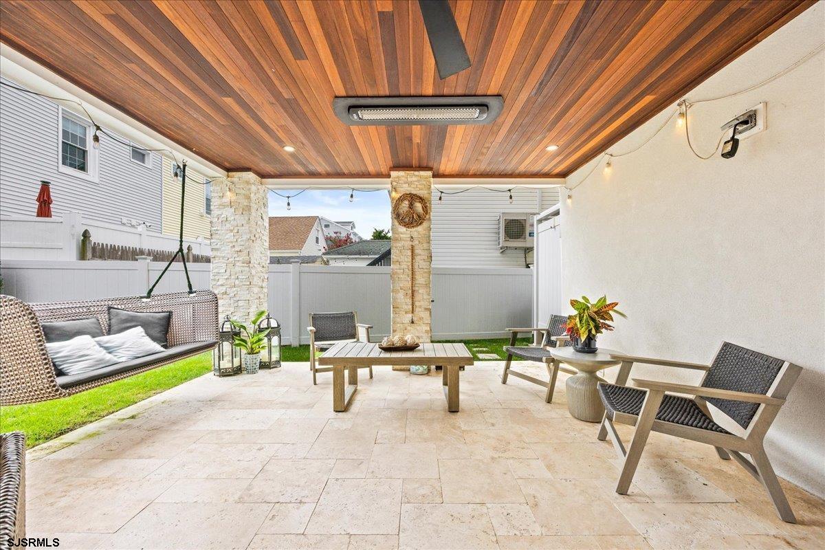 Margate, New Jersey 08402, United States, 6 Bedrooms Bedrooms, ,5 BathroomsBathrooms,Residential,Active,192508