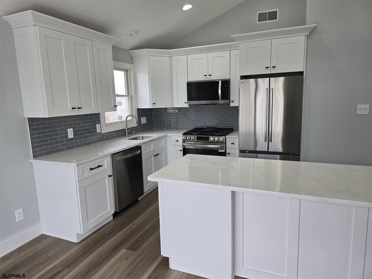 Brigantine, New Jersey 08203, United States, 4 Bedrooms Bedrooms, ,4 BathroomsBathrooms,Residential,Active,123929