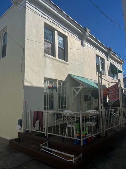 Homes For Sale - 107 N California Unit B Ave<br/> Atlantic City, NJ 08401