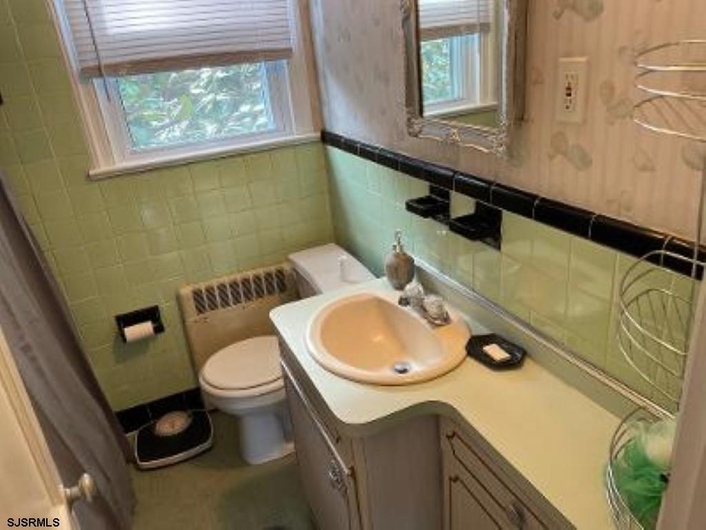 Margate, New Jersey 08402, United States, 2 Bedrooms Bedrooms, ,1 BathroomBathrooms,Residential,Active,66425