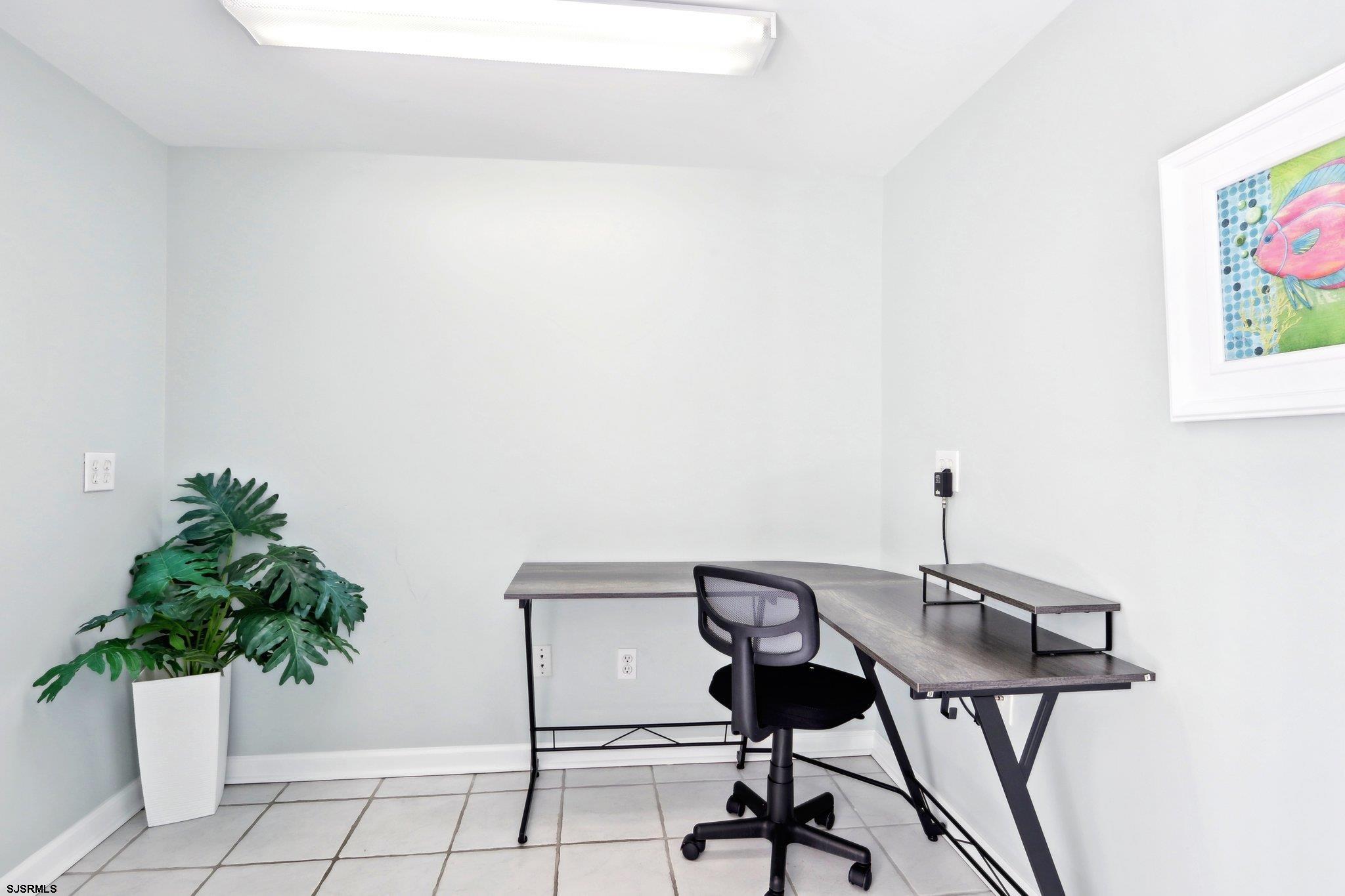 Wildwood, New Jersey 08260, United States, 4 Bedrooms Bedrooms, ,4 BathroomsBathrooms,Residential,Pending,117355