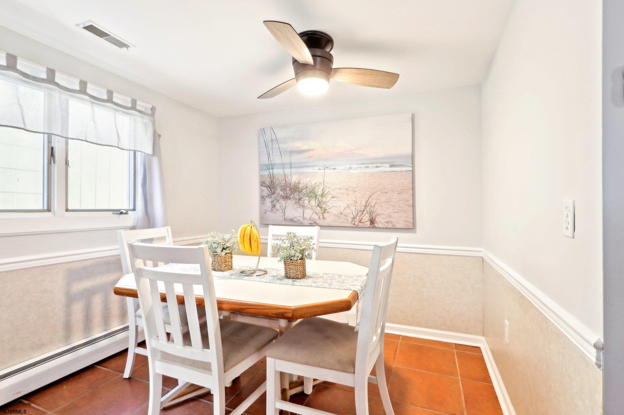 Wildwood, New Jersey 08260, United States, 4 Bedrooms Bedrooms, ,4 BathroomsBathrooms,Residential,Pending,117355