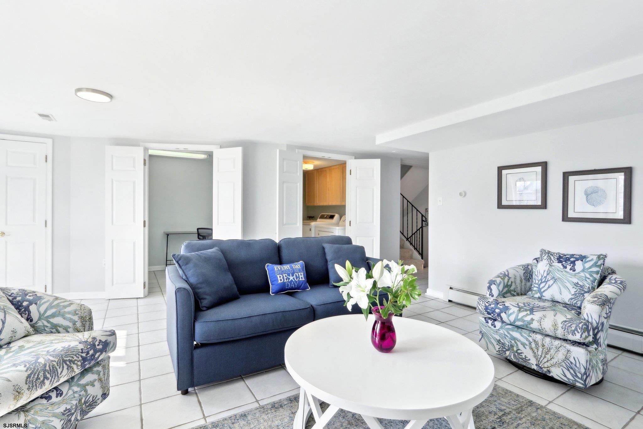 Wildwood, New Jersey 08260, United States, 4 Bedrooms Bedrooms, ,4 BathroomsBathrooms,Residential,Pending,117355