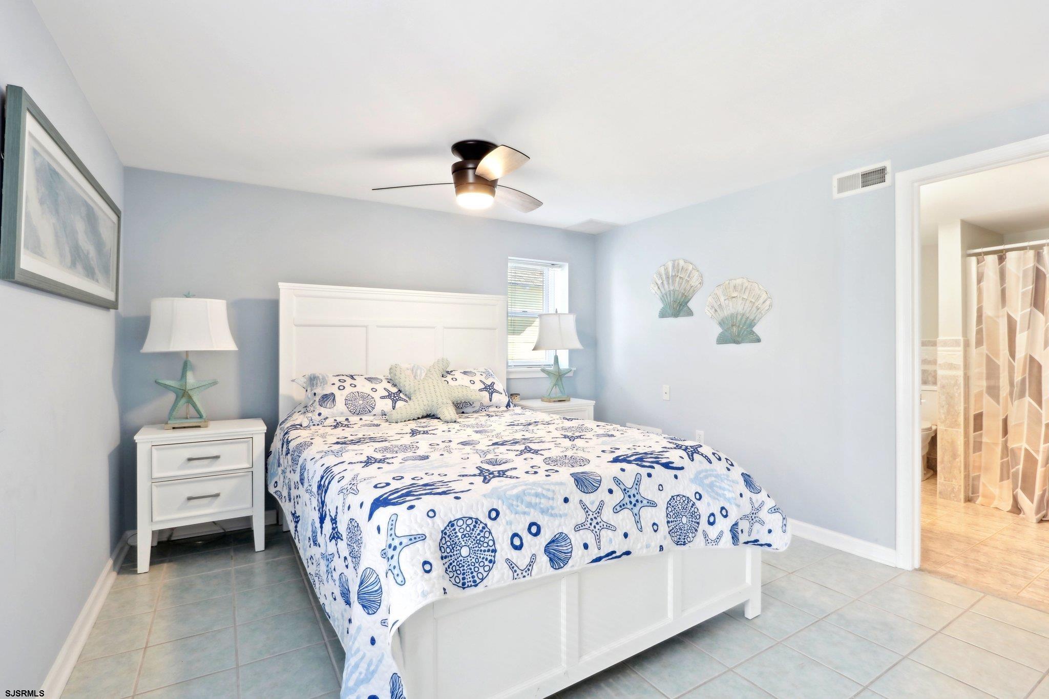 Wildwood, New Jersey 08260, United States, 4 Bedrooms Bedrooms, ,4 BathroomsBathrooms,Residential,Pending,117355