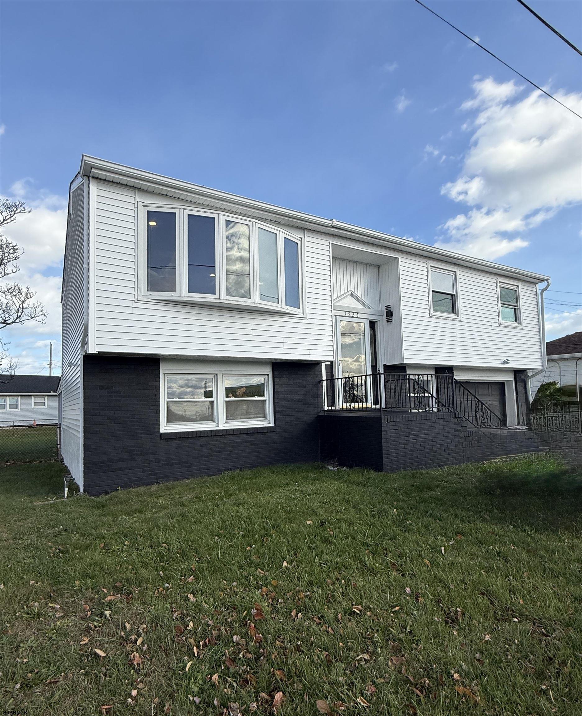 Photo 1 of 35 — 1325 N Ohio Ave, Atlantic City, NJ 08401