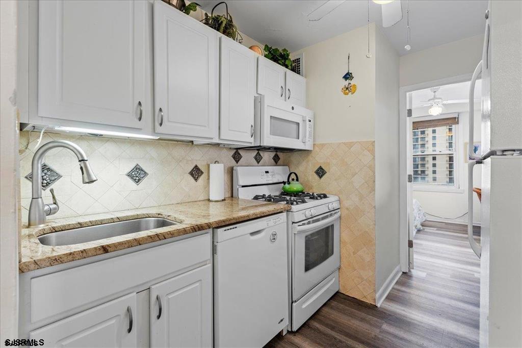 Margate, New Jersey 08402, United States, 2 Bedrooms Bedrooms, ,2 BathroomsBathrooms,Residential,Active,121596