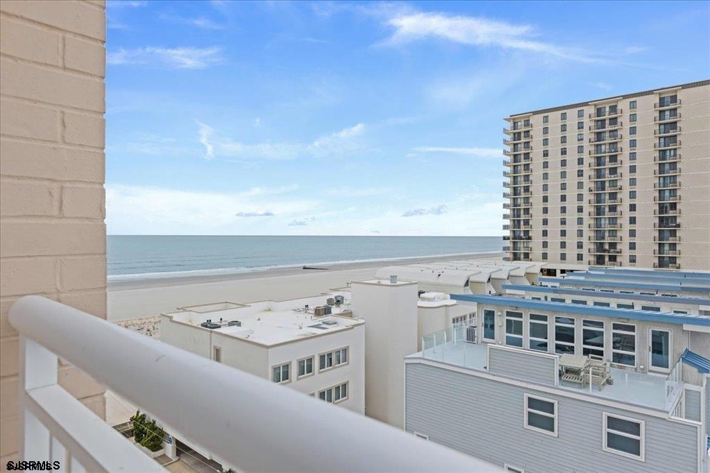 Margate, New Jersey 08402, United States, 2 Bedrooms Bedrooms, ,2 BathroomsBathrooms,Residential,Active,121596